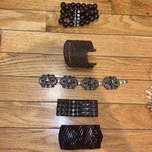 Set of gun metal brackets